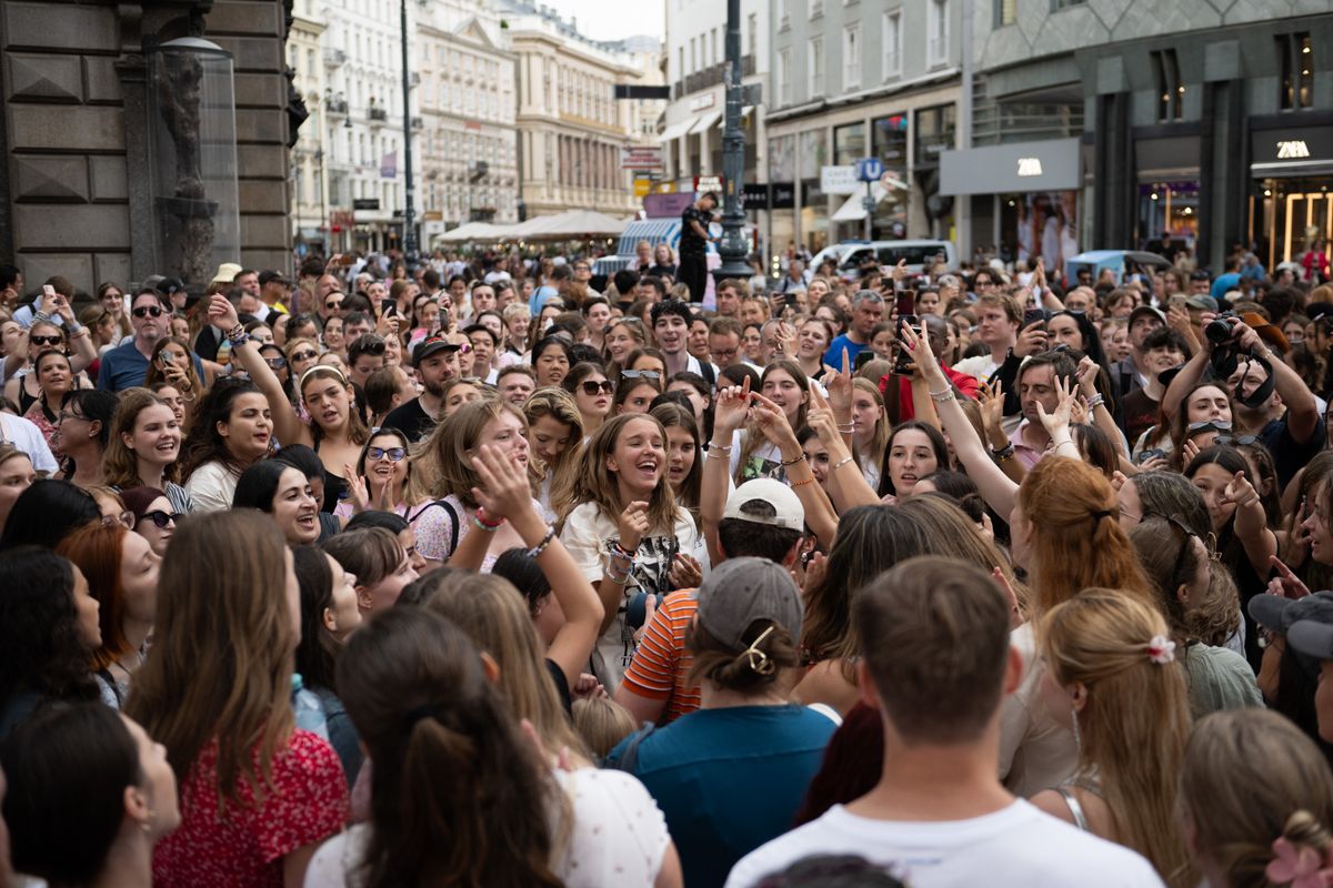 Taylor Swift Concerts In Austria Cancelled After Suspected Terror Plot