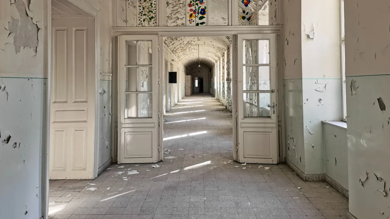 Szellemekkel teli tébolydában jártak az urbexesek - Videó