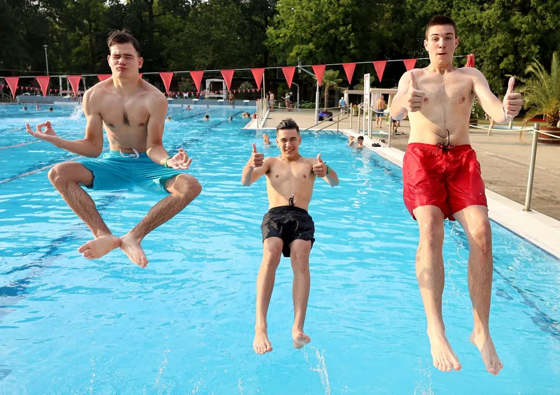 01 Strandolok 0712 Sipeki