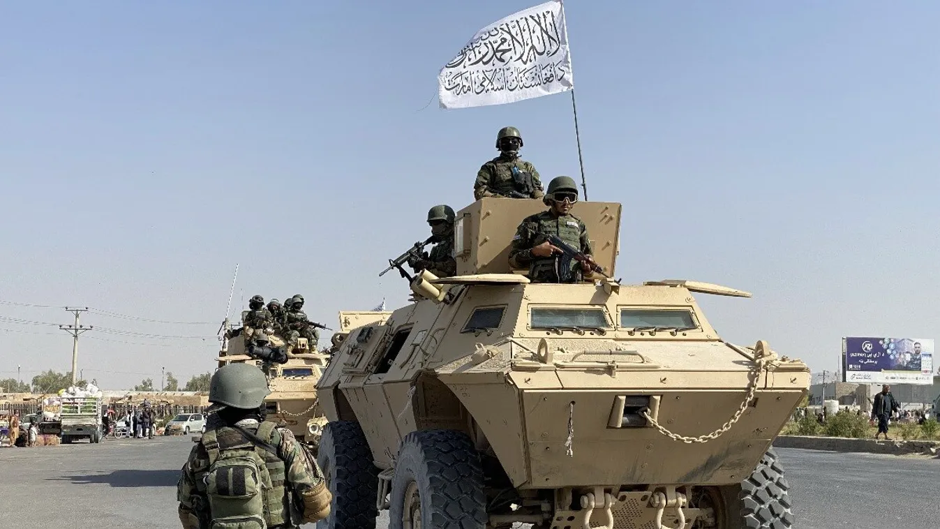 Amerikai fegyverekkel ünnepeltek az iszlamista tálibok