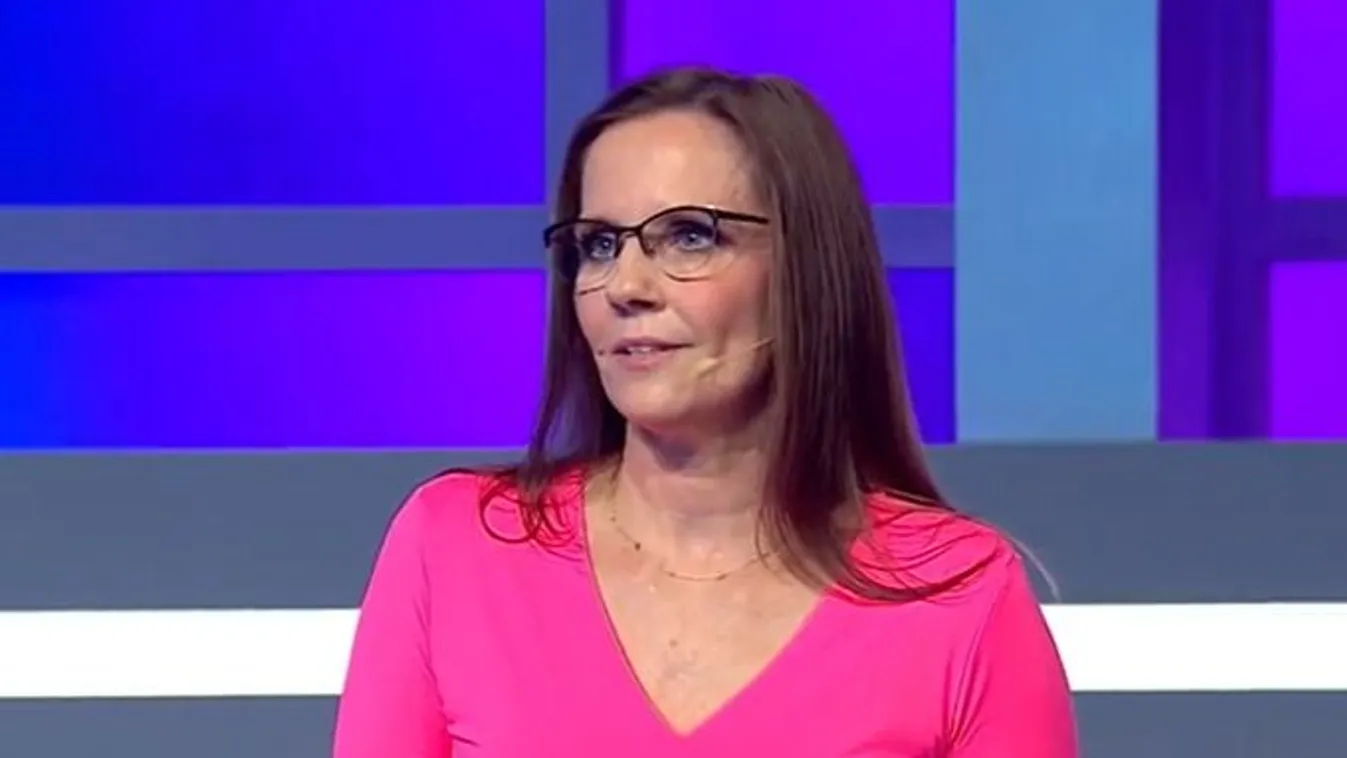 Kasza Tibi rákeresett Bálint Antónia korhatáros képeire