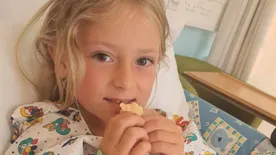 Az orvosok éveken át nyugtatták az édesanyát, hogy nincs semmi baj: valójában kegyetlen kór támadta meg a kislányt