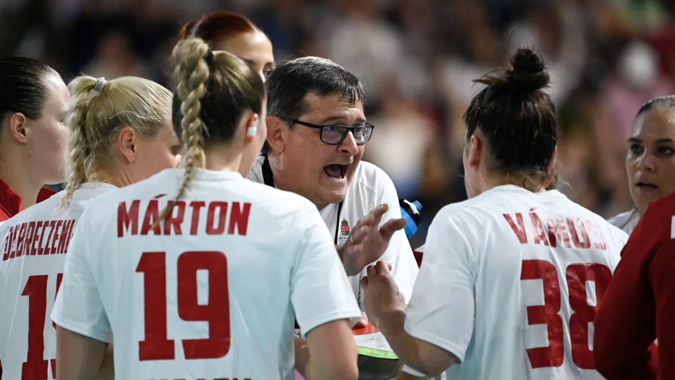 Már a negyeddöntőre fókuszálnak a kézis lányok