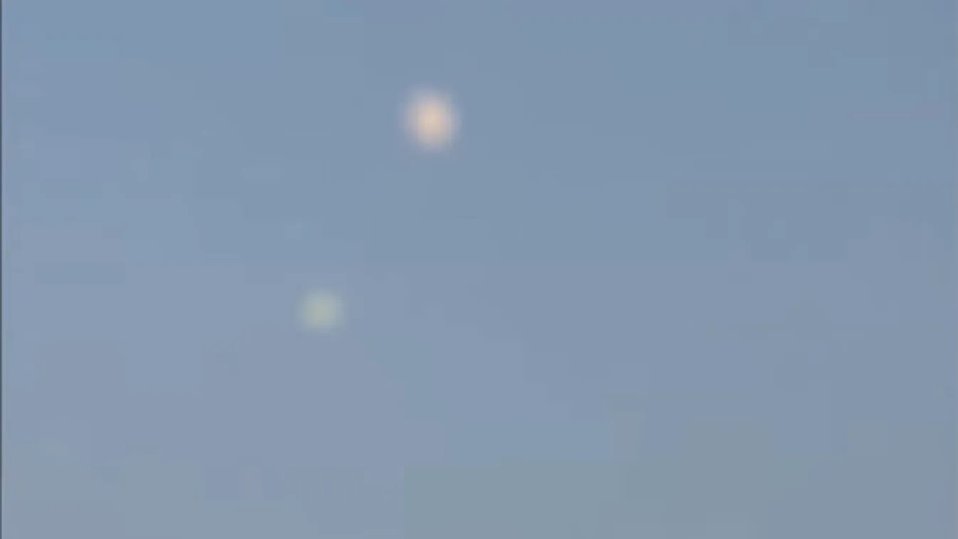 UFO-k miatt tört ki pánik a tengerparton