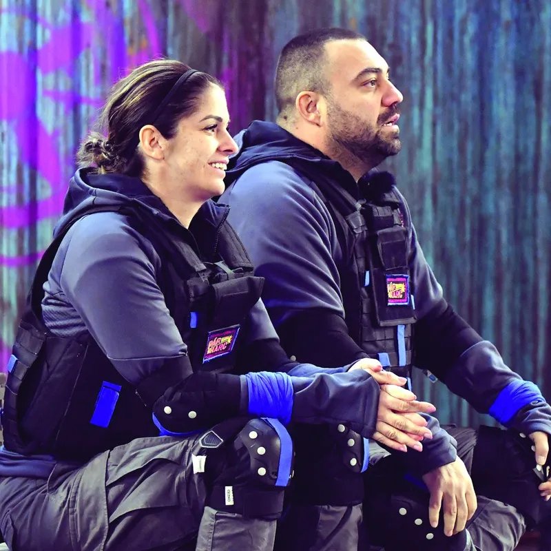 DR BRS hamarosan negyven lesz, az éjszaka konzerválja hot feltöltés