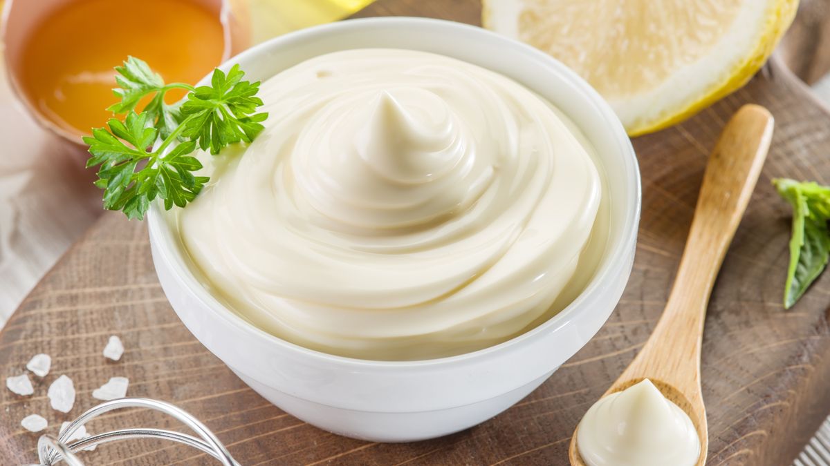 Homemade,Mayonnaise,With,Ingredients,And,Herbs.