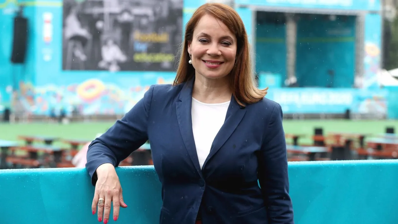 Keményen beleálltak rajongói Csisztu Zsuzsába