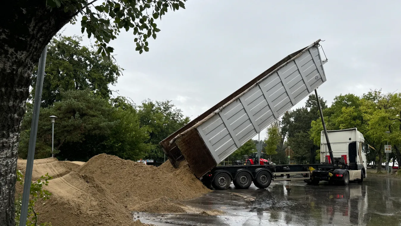  Útimform: az áradás miatt ezeket az utakat már lezárták