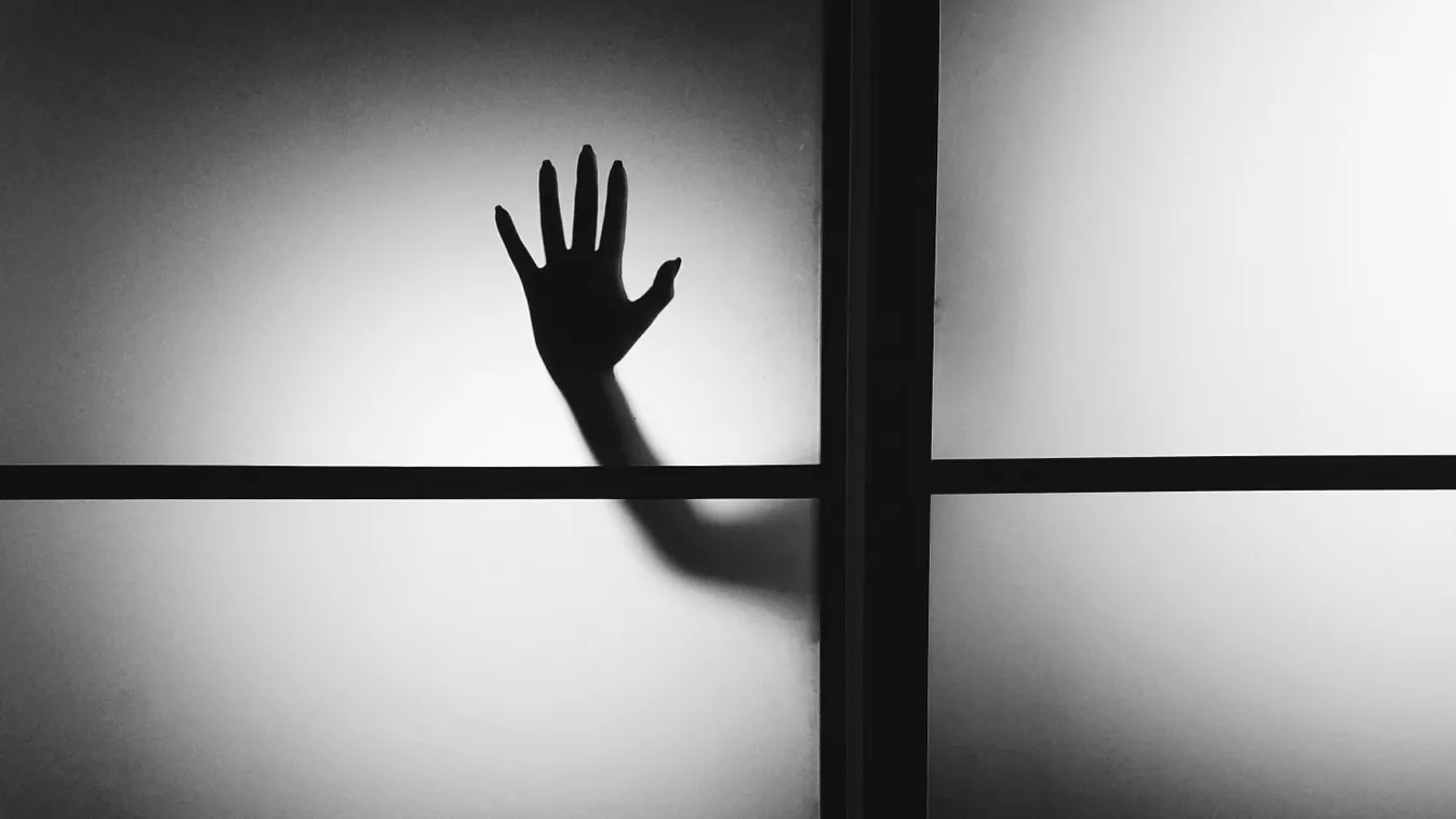 Romokban az életed? Lehet, hogy átok ül rajtad!