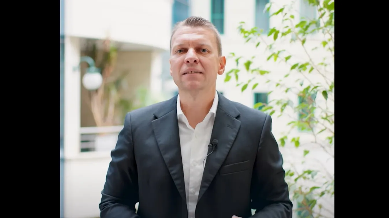 Menczer Tamás: Magyar Péter egy notórius hazudozó