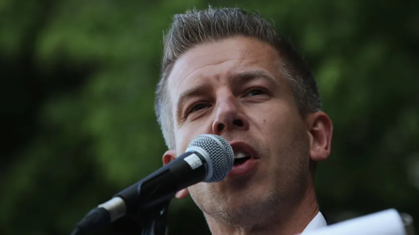 Magyar Péter mentelmi jogának felfüggesztését kérte a legfőbb ügyész