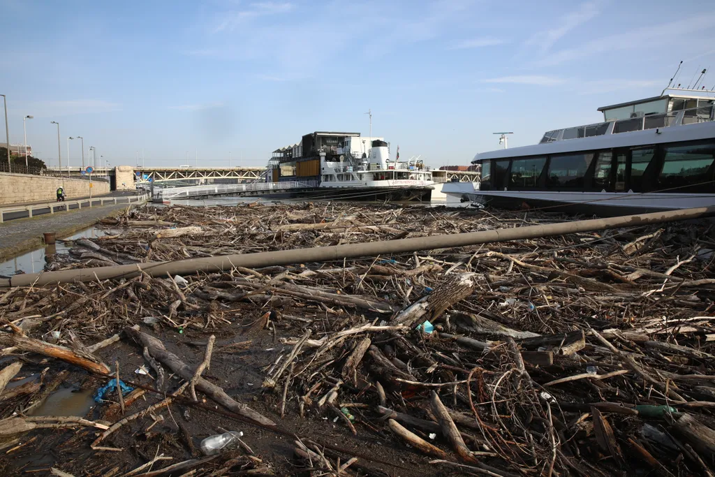  Budai rakpart egészen a Római partig