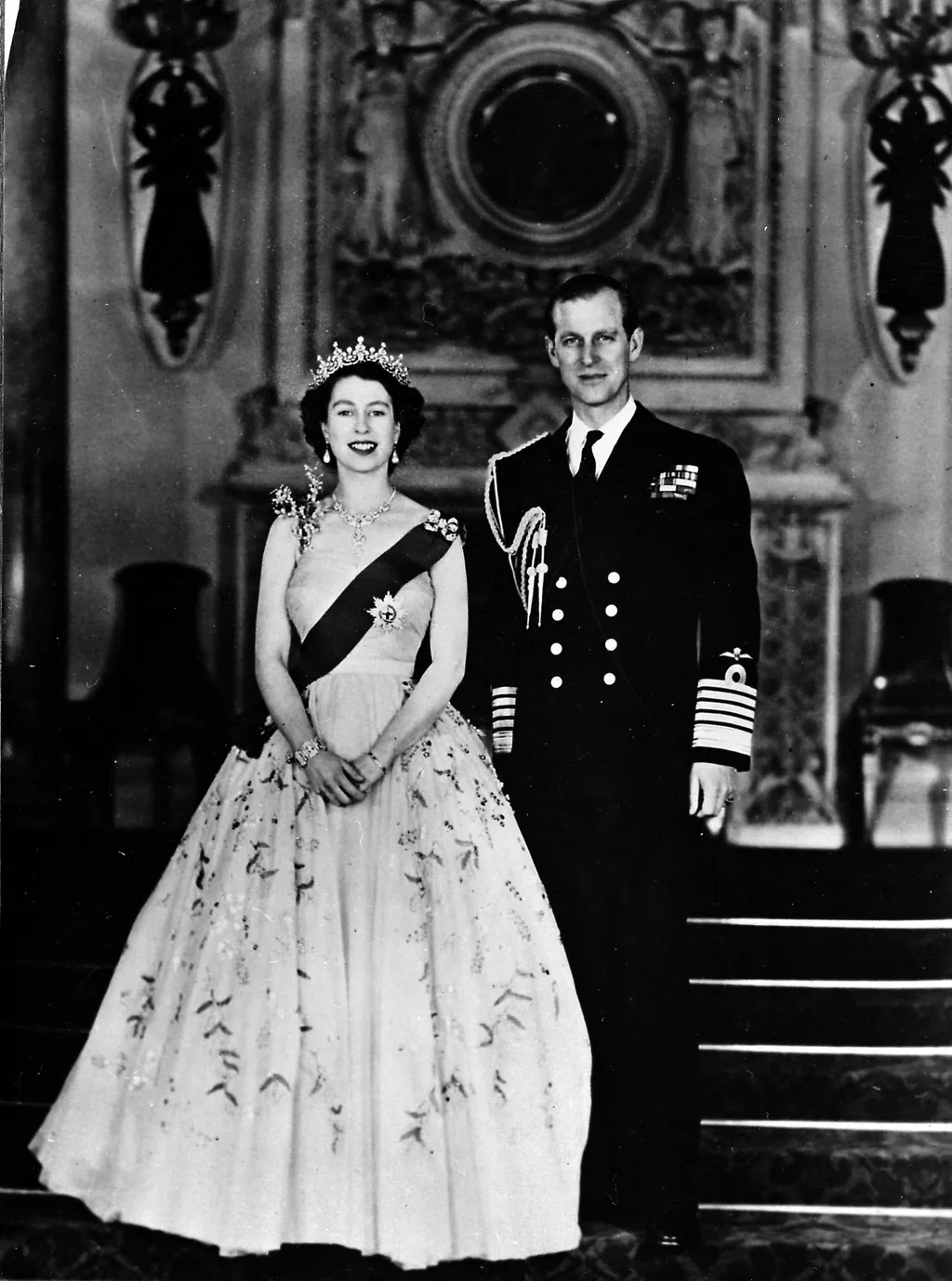 II. Erzsébet 13 évesen tudta, hogy a görög származású Fülöp herceg lesz a férje. Fotó: AFP