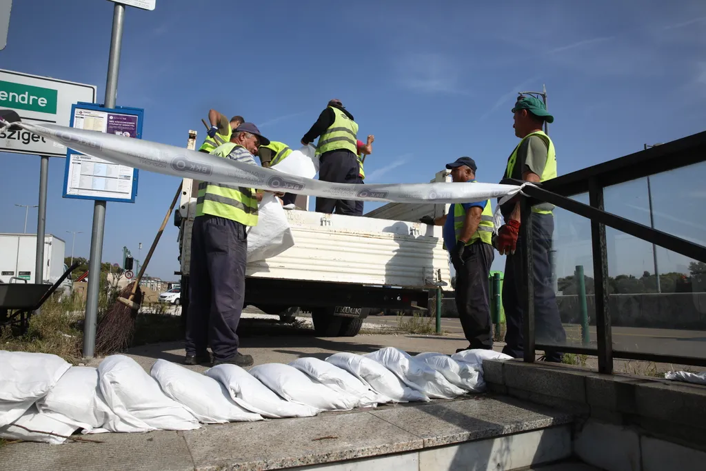  Budai rakpart egészen a Római partig