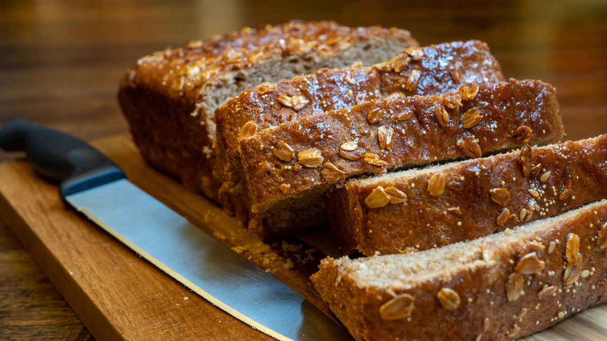 Homemade,Whole,Grain,Bread,Topped,With,Rolled,Oats,,Amaranth,,And