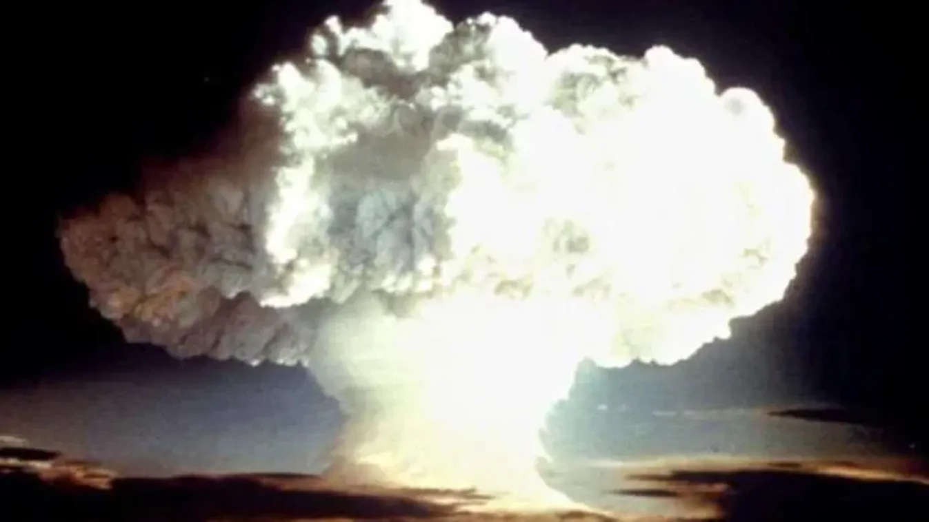 Nukleáris világháborút kockáztat az Európai Parlament