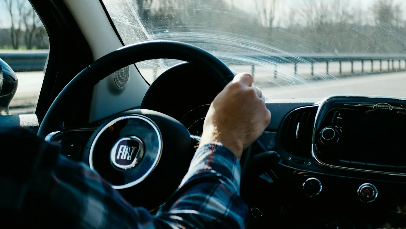 Elvennék a jogsidat? Ebből a KRESZ-tesztből kiderül!