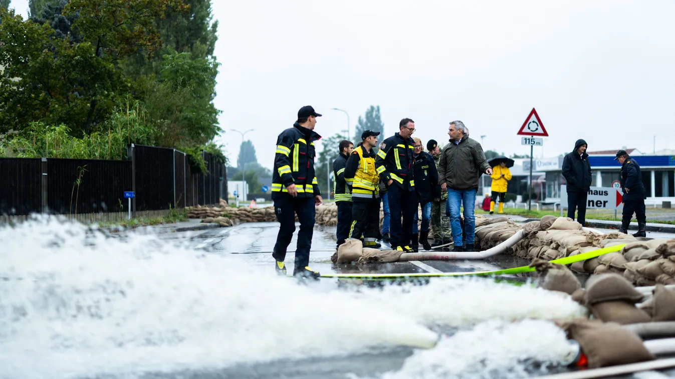 Árvíz után fosztogatnak