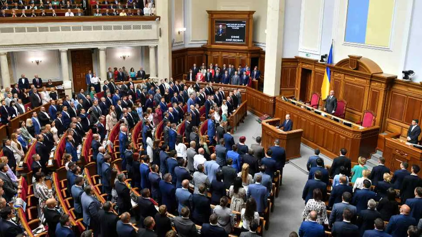 Több kulcsfontosságú miniszter mondott le Ukrajnában