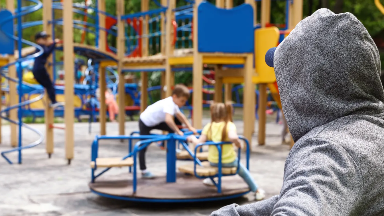 Fényes nappal féltik gyerekeiket a szülők Szegeden