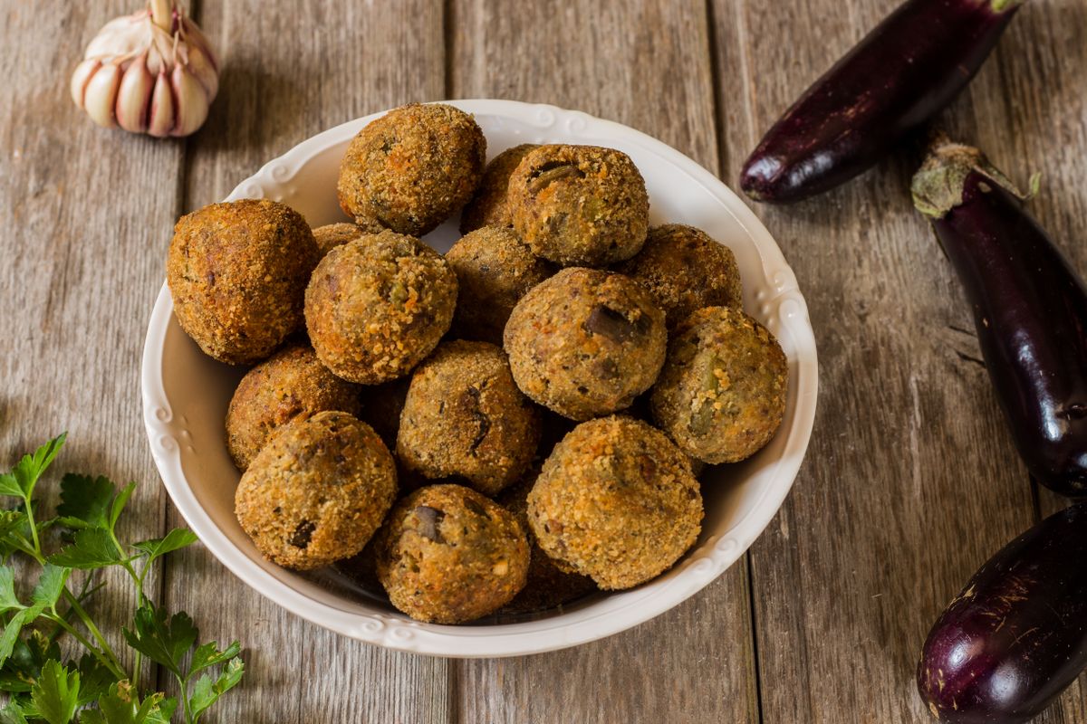 Meatless,Eggplant,Meatballs,On,Wooden,Background.