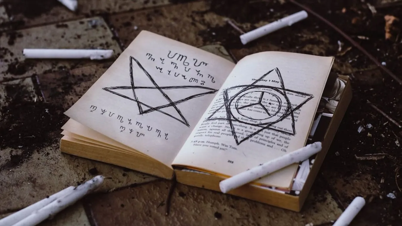 Boszorkányátkot küldött volt szerelme Juditra