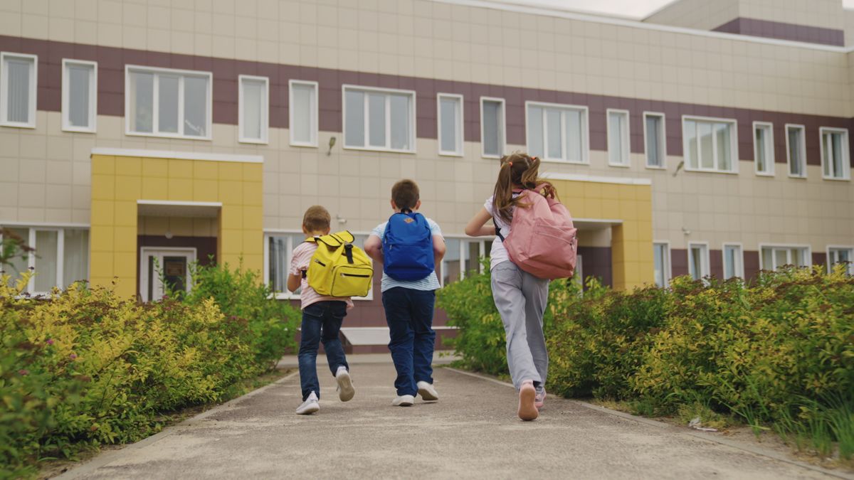 A csillagok üzentek a diákoknak. Kiderült, mi várhat rájuk az iskolapadban az univerzum szerint /