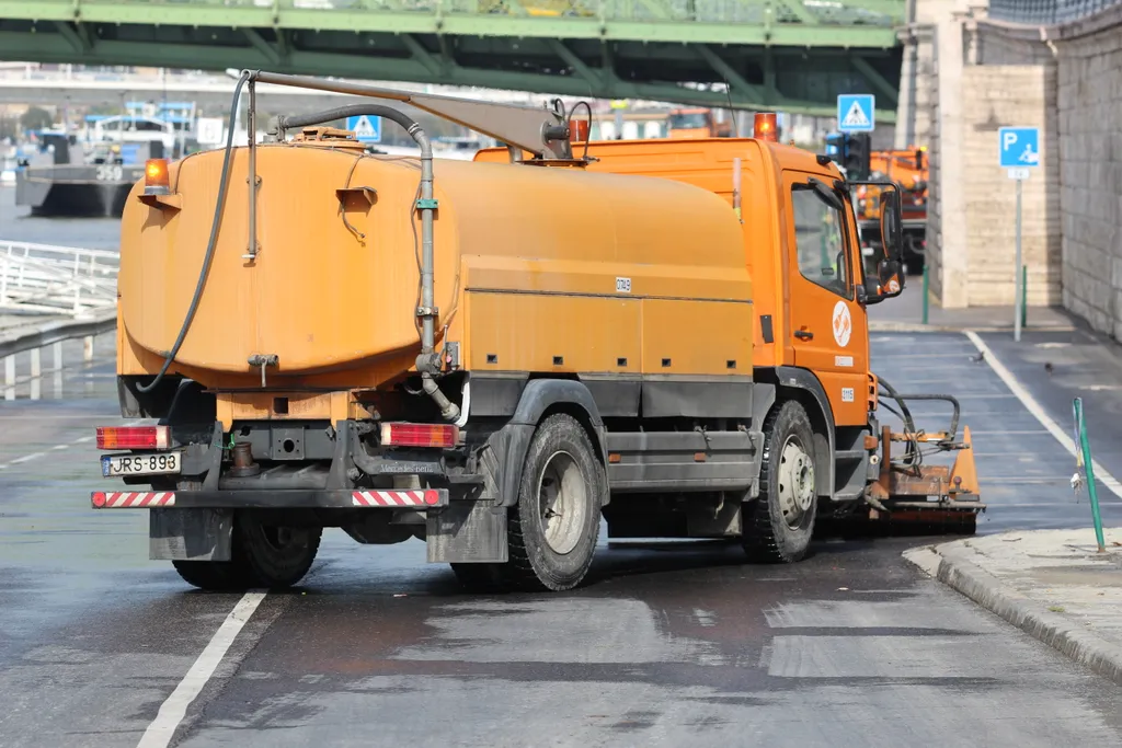 2024_09_24_Árvíz_takarítás_KD