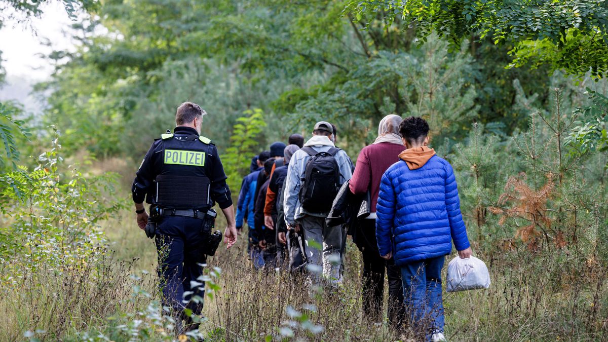 Harmincezer afgán migráns indulhat vissza Görögországba német tervek szerint