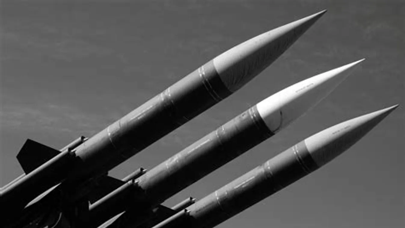 NATO-főnök: Ukrajnának joga van mélységi csapásokat mérni