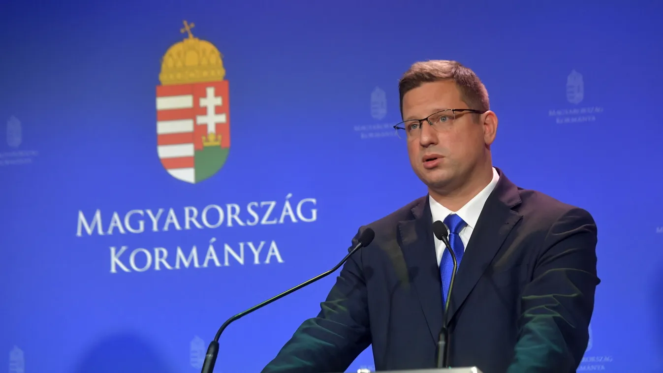 Gulyás Gergely: Megvédjük a határokat!