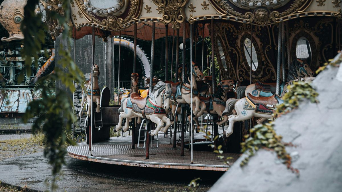 Mintha Csernobilban járnánk: hátborzongató vidámparkra bukkantak Magyarországon – videó