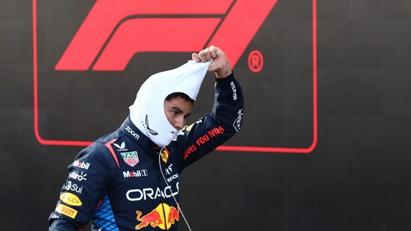 A verseny után rohant a mentő az F1-es pilóta édesapjáért