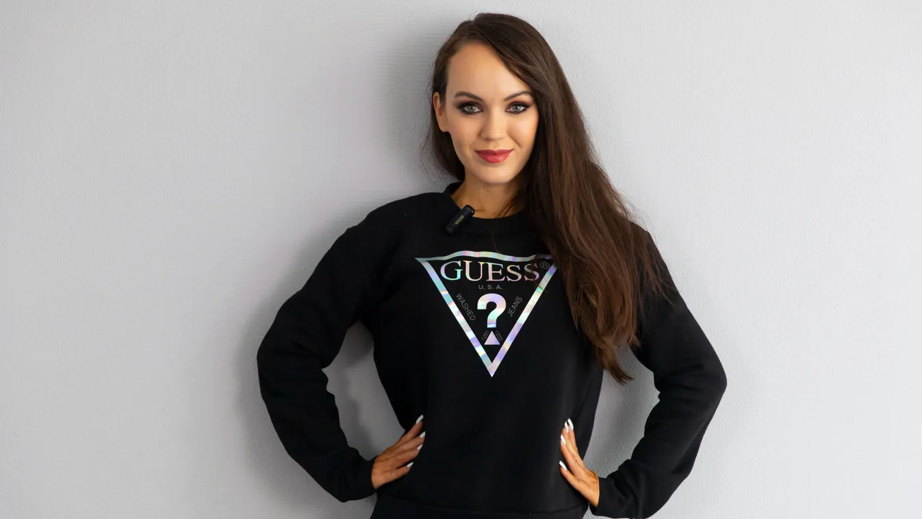 Nagy ő Virág beszólt A Kísértés pasijainak