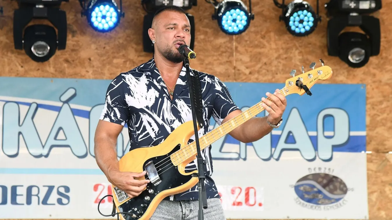 Emelte a tétet Gáspár Laci