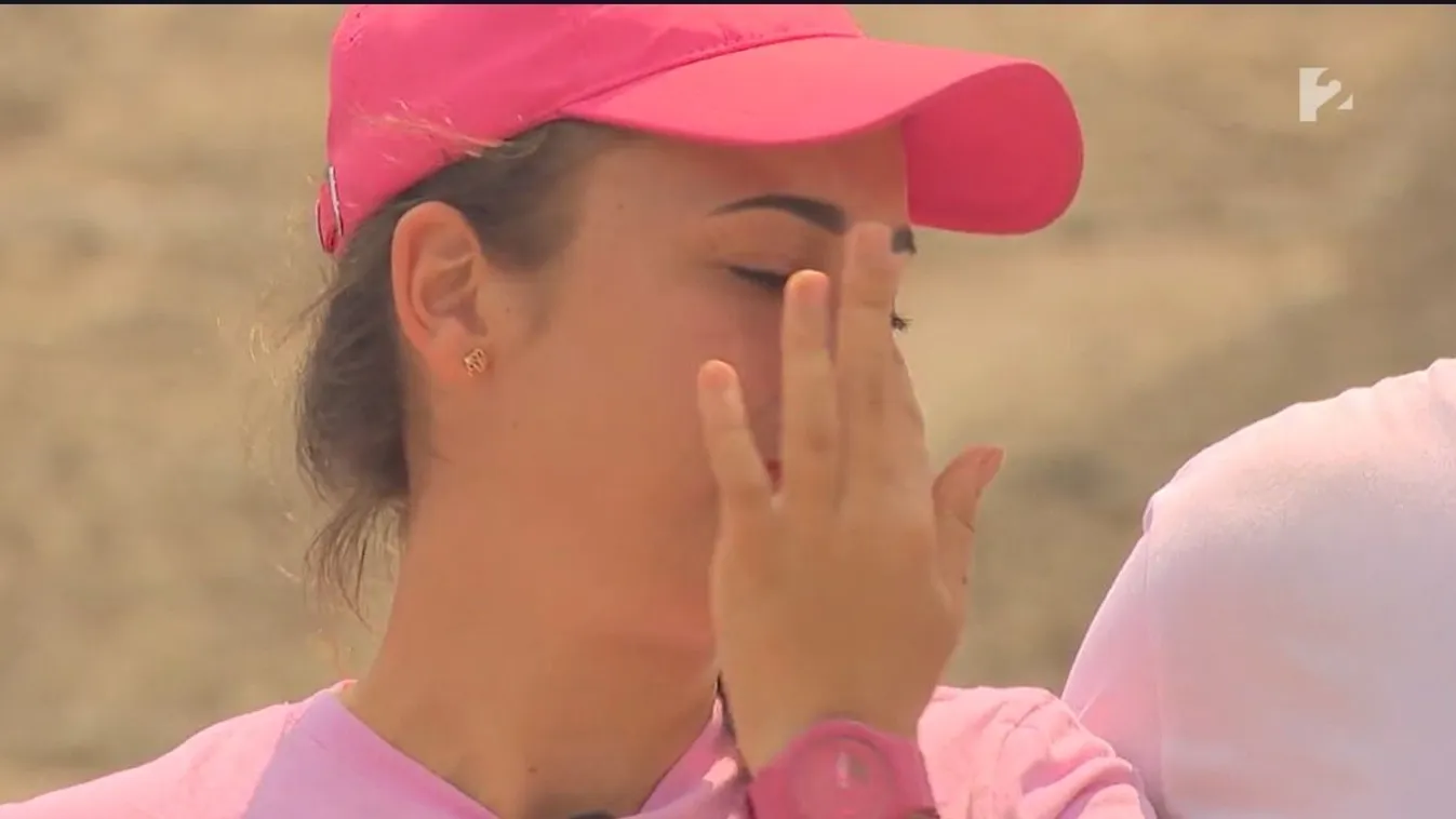 Dráma! A kamerák előtt sírta el magát a TV2 sztárja