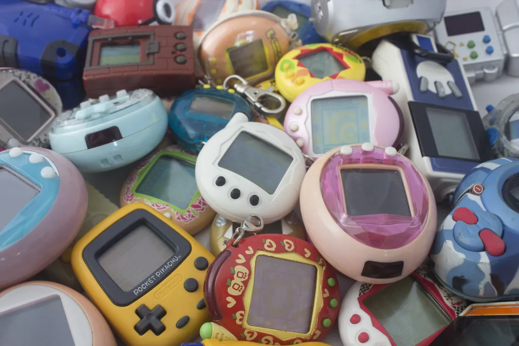 Bangkok,,,Thailand,-,October,14,,2017:a,Lot,Of,Virtual