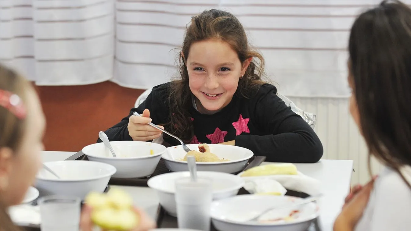 A kormány megnégyszerezte a gyermekétkeztetés támogatását