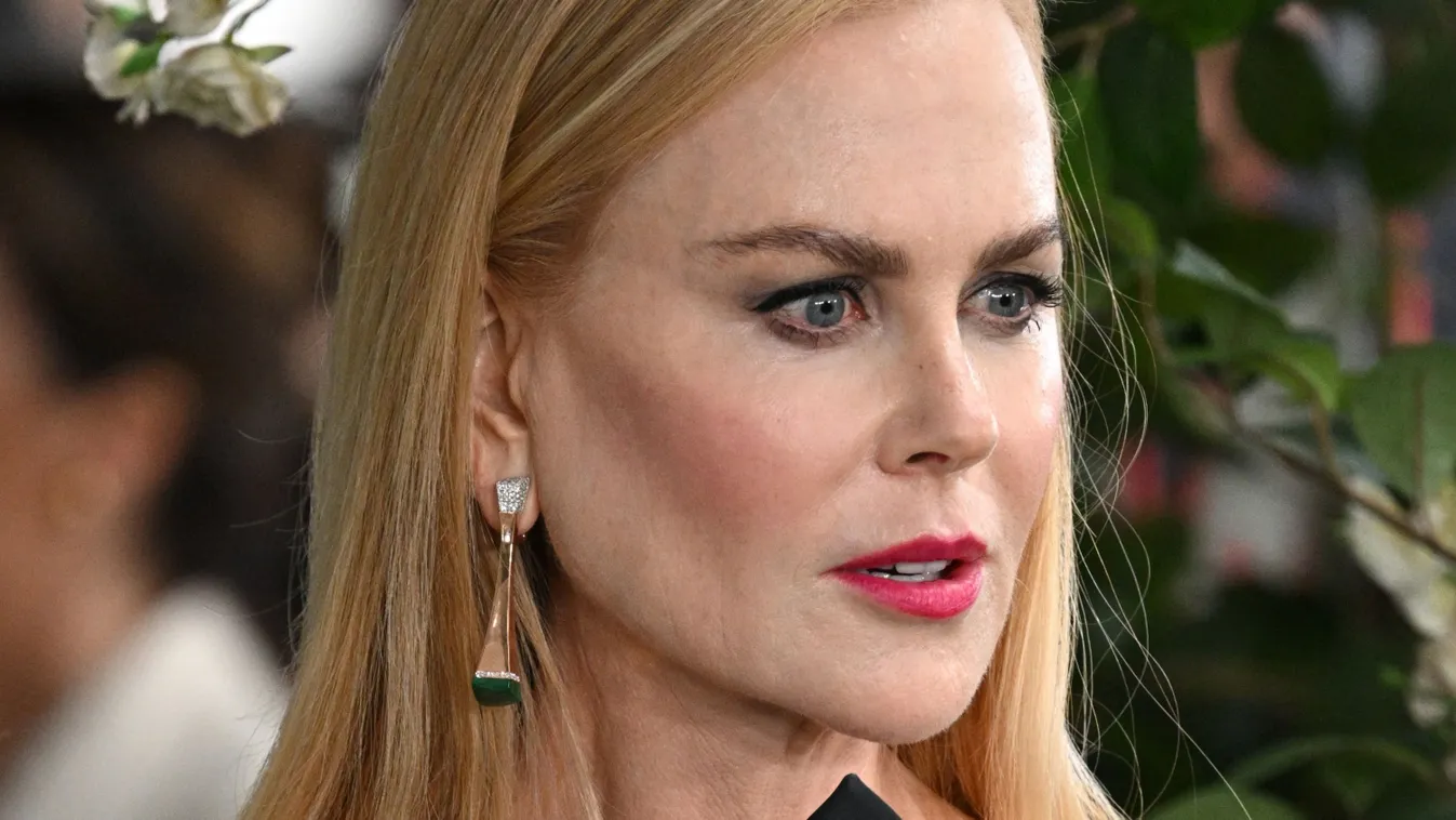Örökletes szépség: Nicole Kidman édesanyja fotójával gyászol