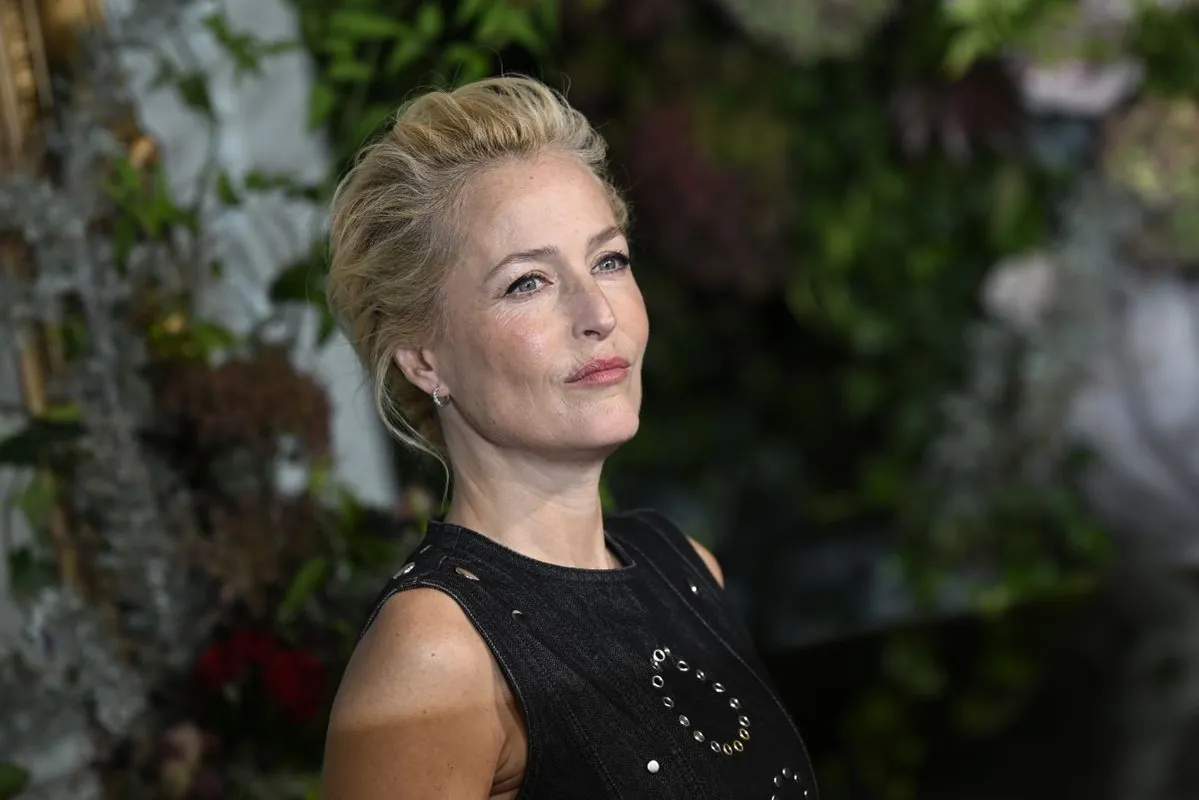Gillian Anderson leszámolt a függőségeivel RIPOST