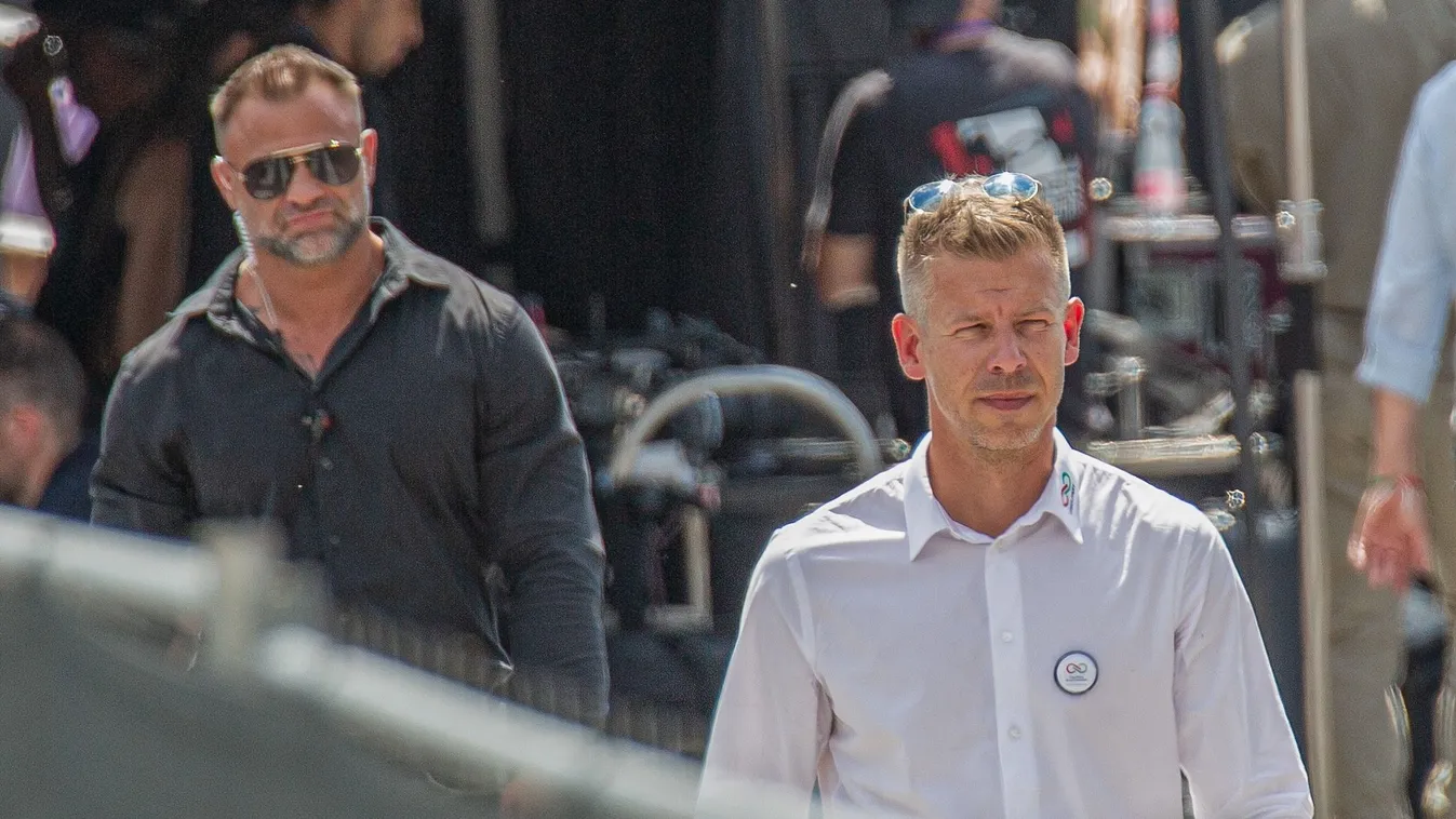 Magyar Péter összevissza beszél a testőreiről