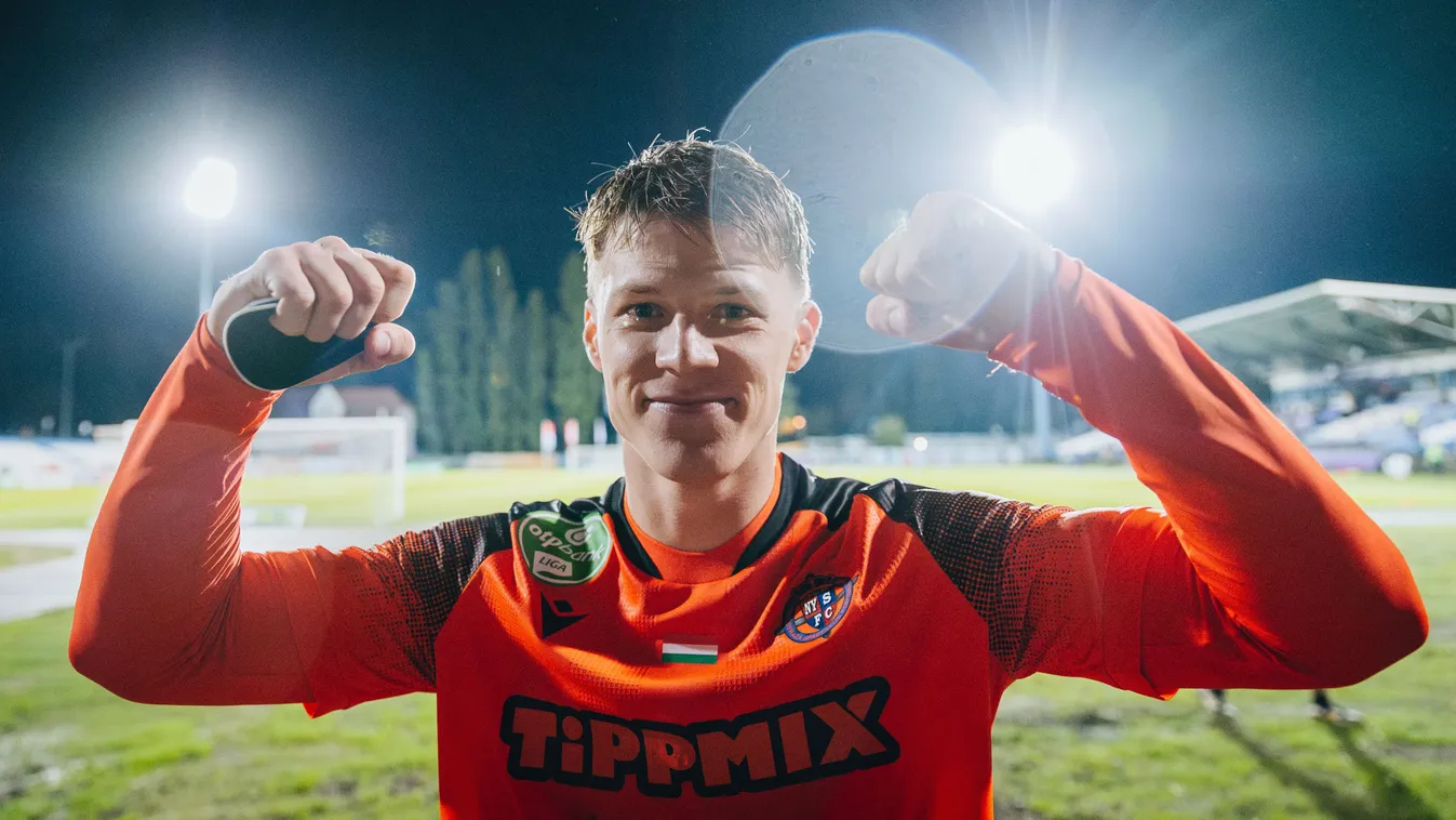 Budapestre csábítanák a Fradi-legenda unokáját