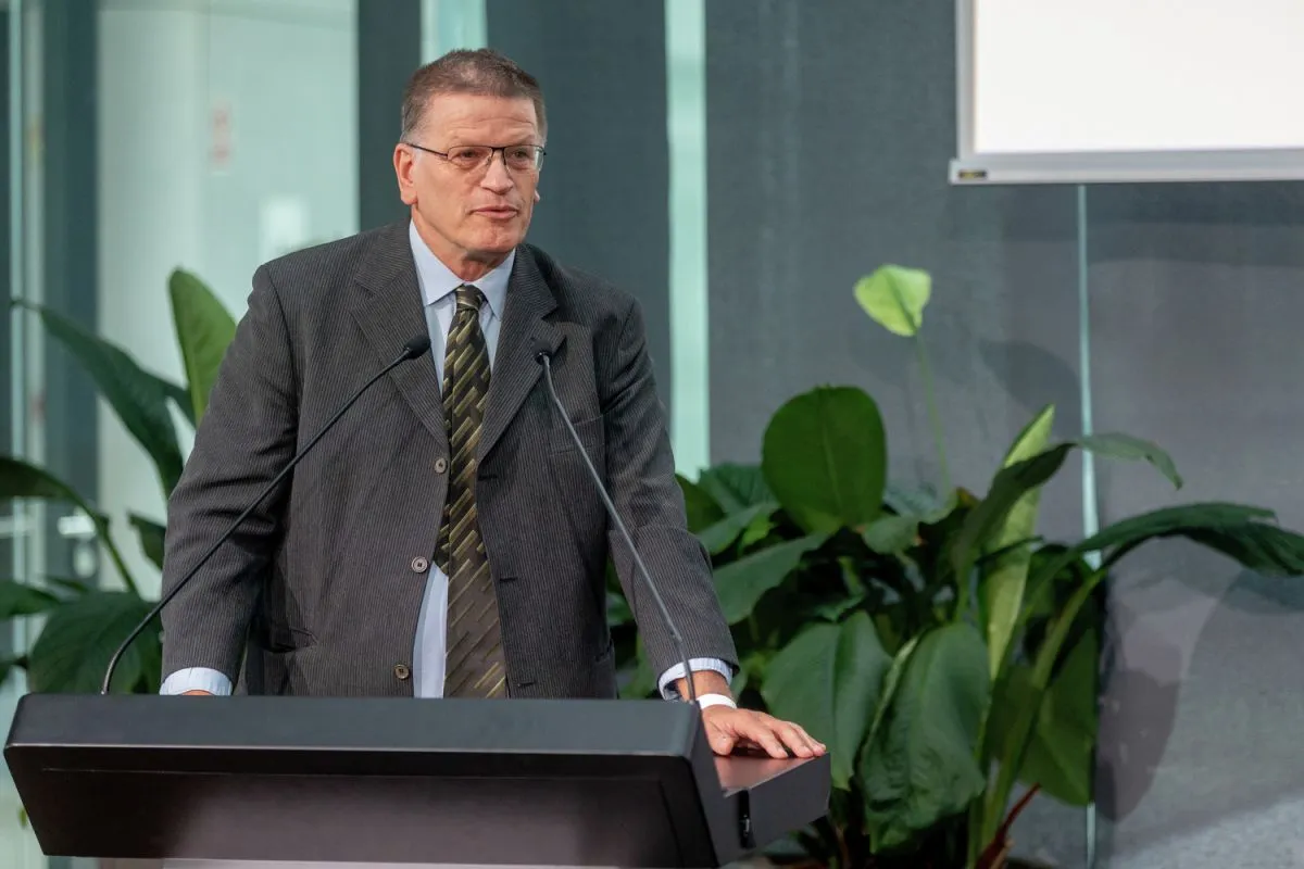 20241003_Budapest_MOHU sajtótájékoztató RePont_MG_MW 032, MOHU Repont visszaváltó automata sajtótájékoztató