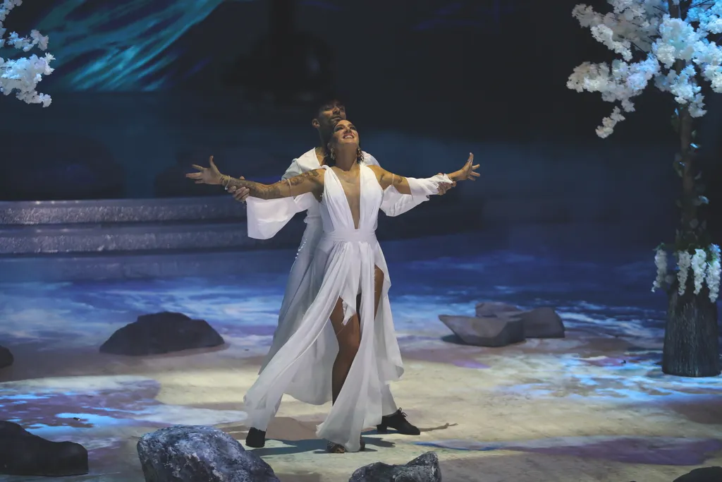 BS__3207
Dancing with the Stars
Tóth Gabi és Papp Máté Bence