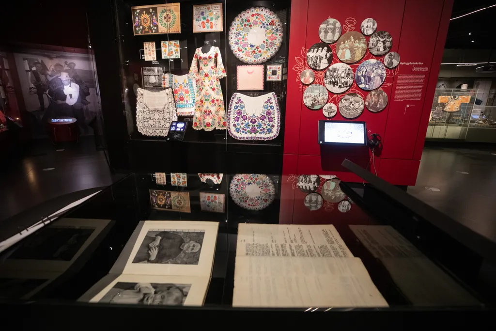 20241010 Budapest, a Néprajzi Múzeum állandó kiállításának megnyitója. Fotó:Bánkúti Sándor