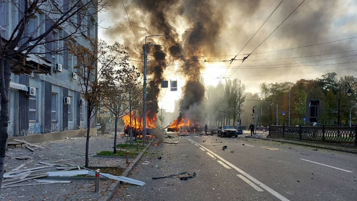 Rakétákkal támadták az oroszok Kijevet