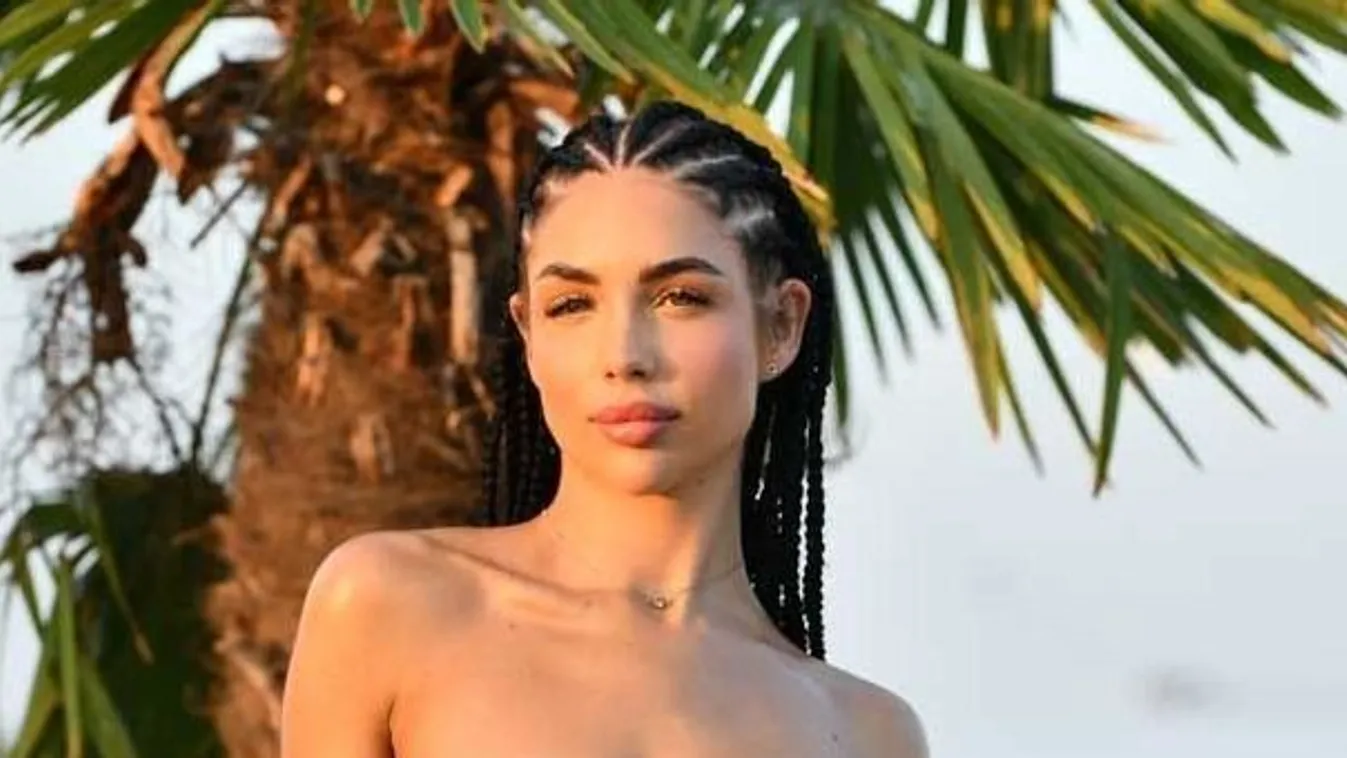 A Kísértés csábítóját hű társa várta