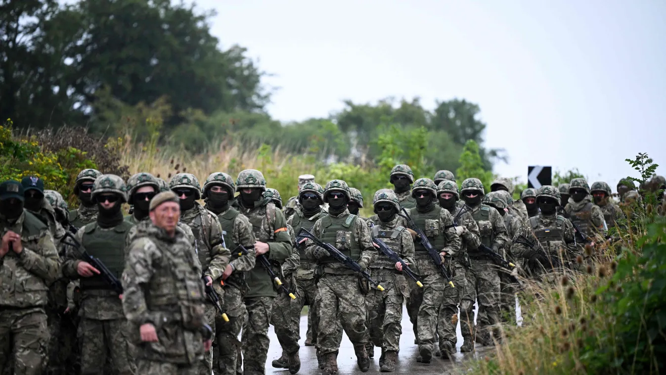 Kétezer ukrán katonát kerítettek be az oroszok Kurszknál