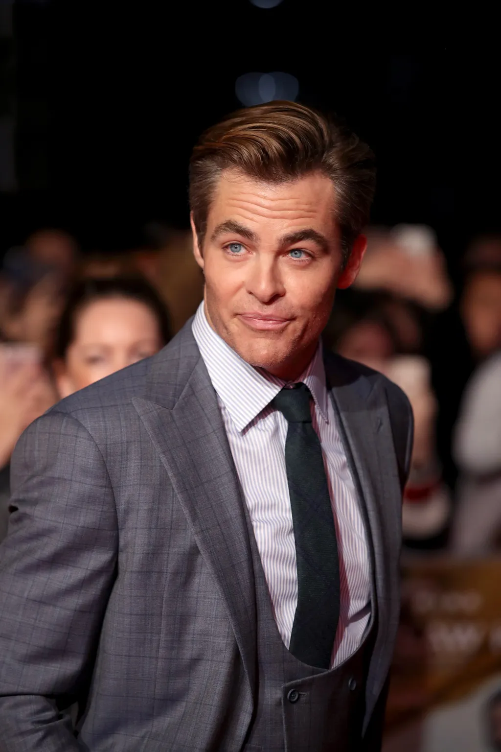 Galéria - Macsó férfiak szakállal és nélküle RIPOST - Adrián
