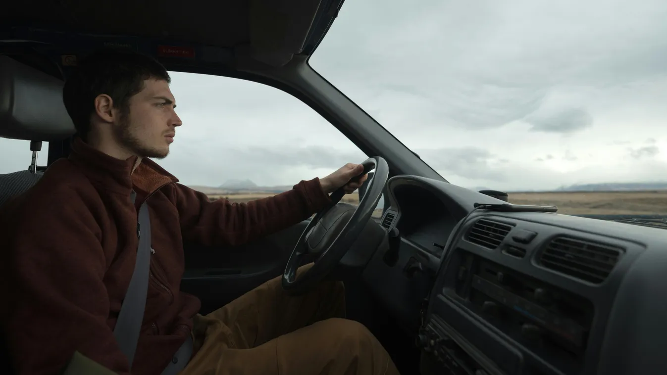 Még idegesítőbb lesz az autók eddig is bosszantó jelzése